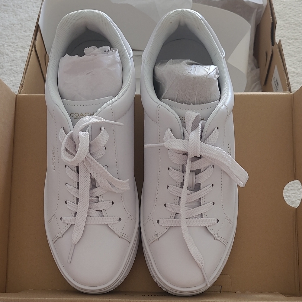 Coach Classic White Lace-Up Sneakers